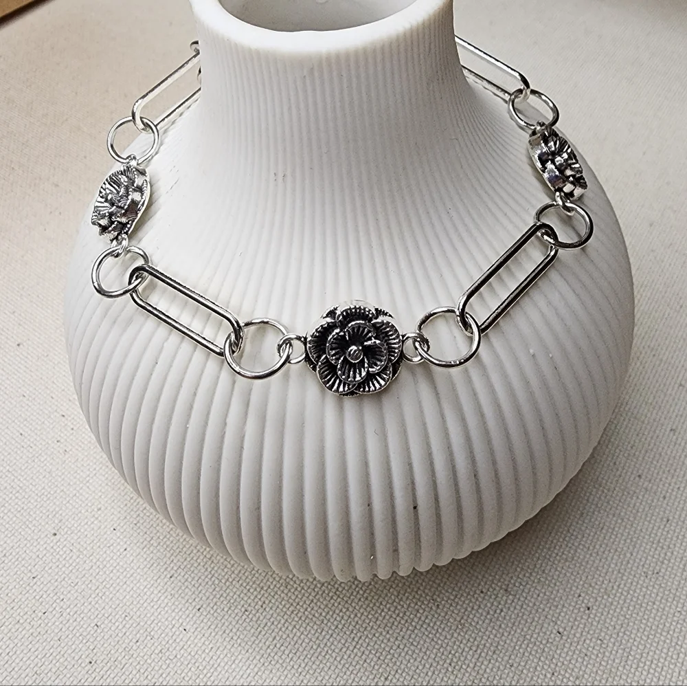 Vintage Style Silver Rose Paperclip Chain Bracelet